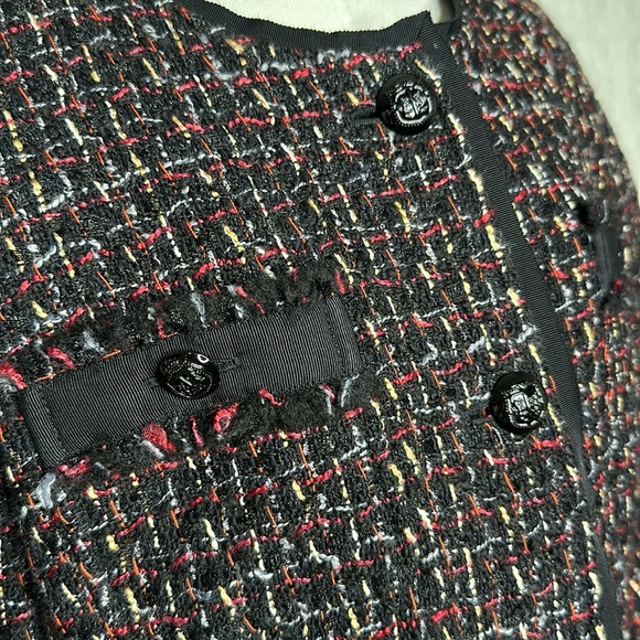 Talbots | Black with Red, Gold, & White Color Tweed Waist Jacket - Picture 2 of 11